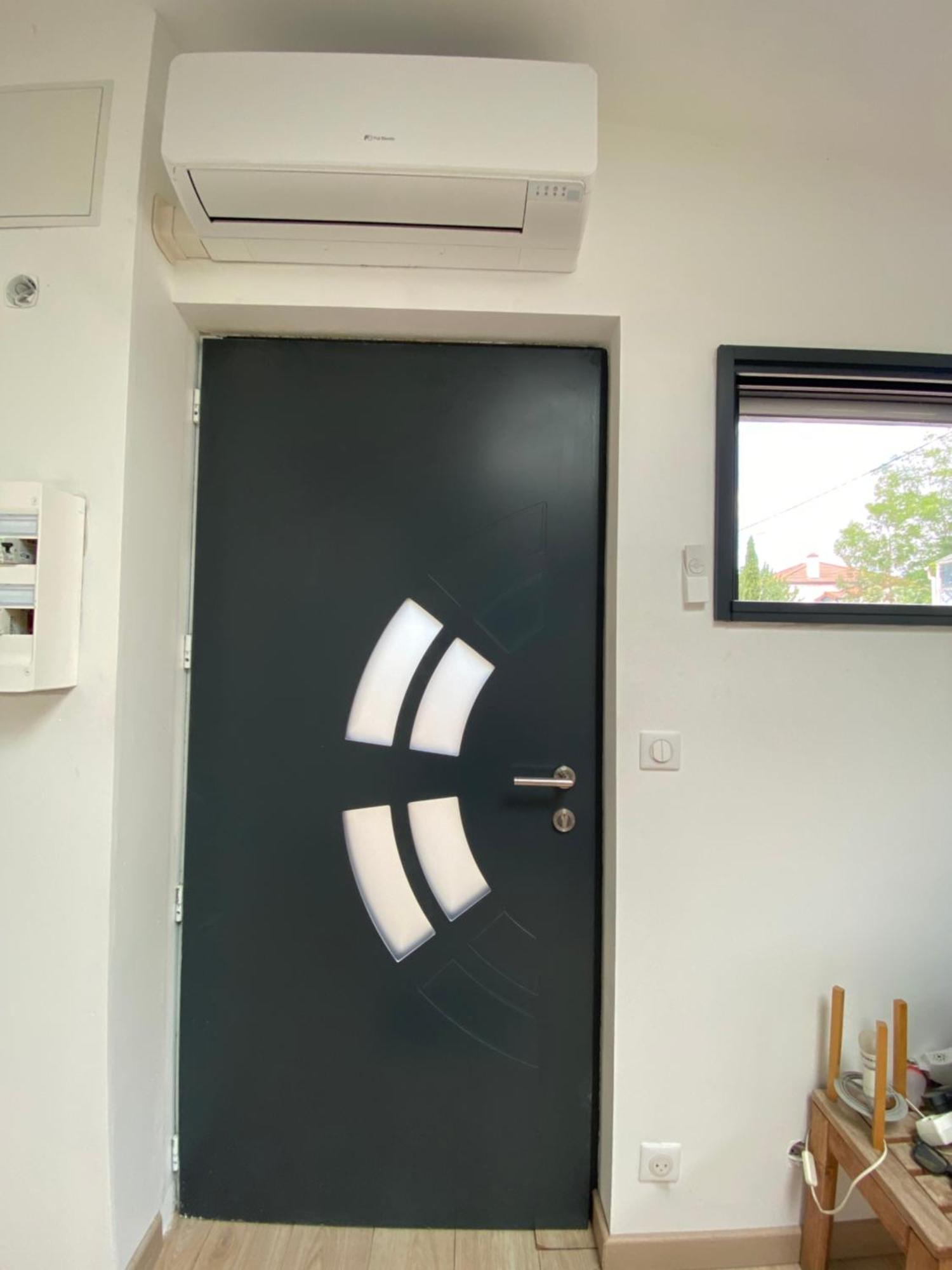 Appartement Paisible Proche Centre Ville 布龙 外观 照片