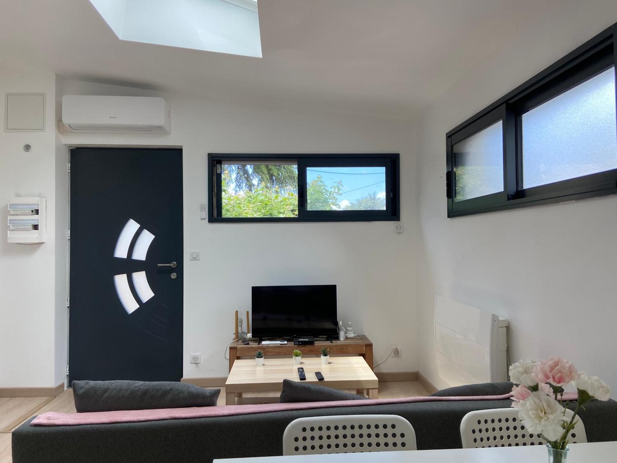 Appartement Paisible Proche Centre Ville 布龙 外观 照片
